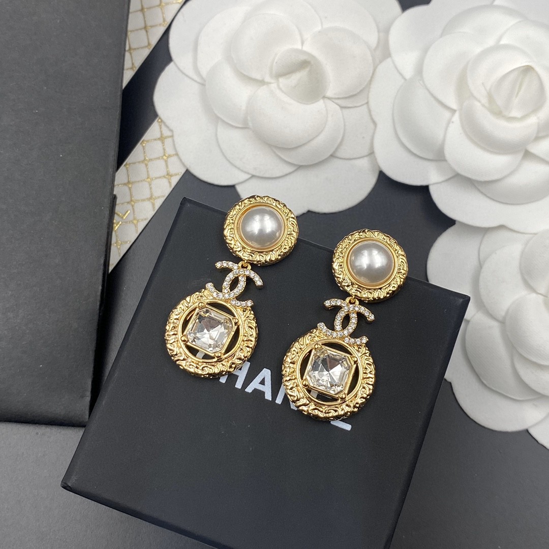 Chanel Earrings - Soul Replicas