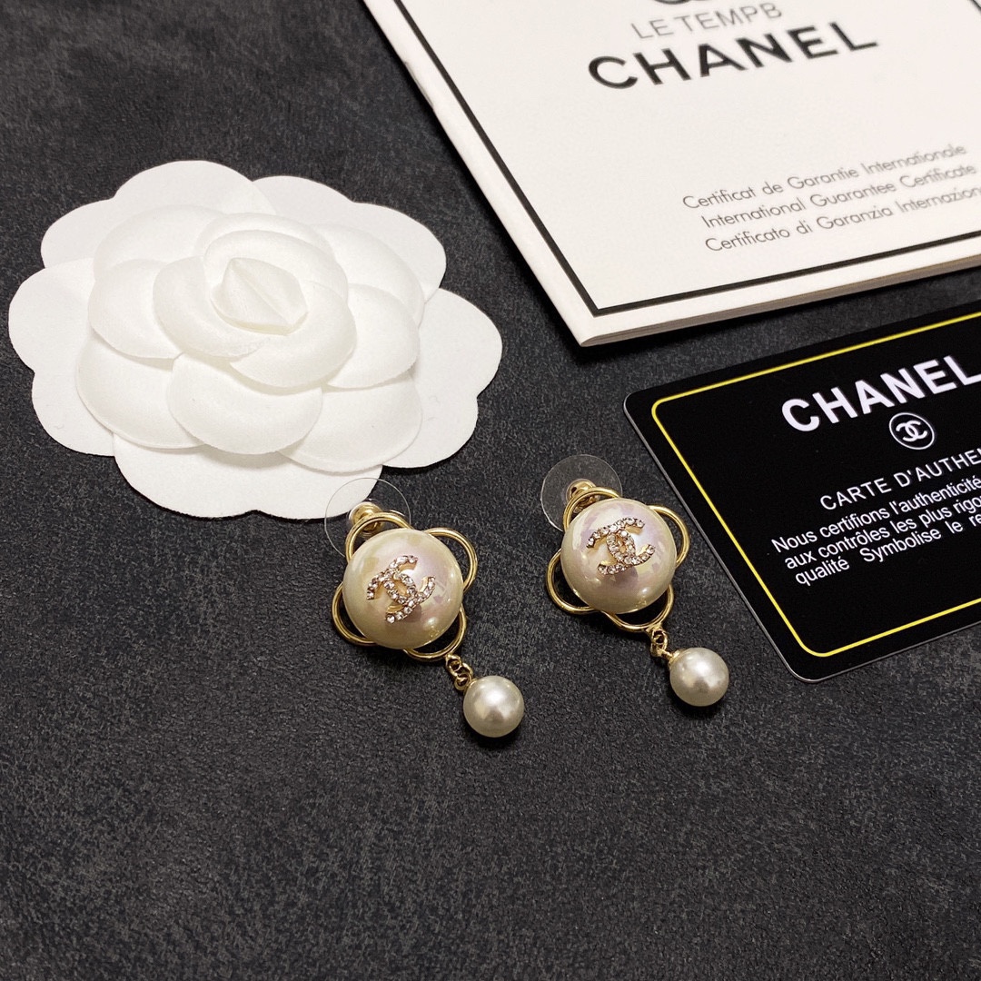 Chanel Earrings - Soul Replicas