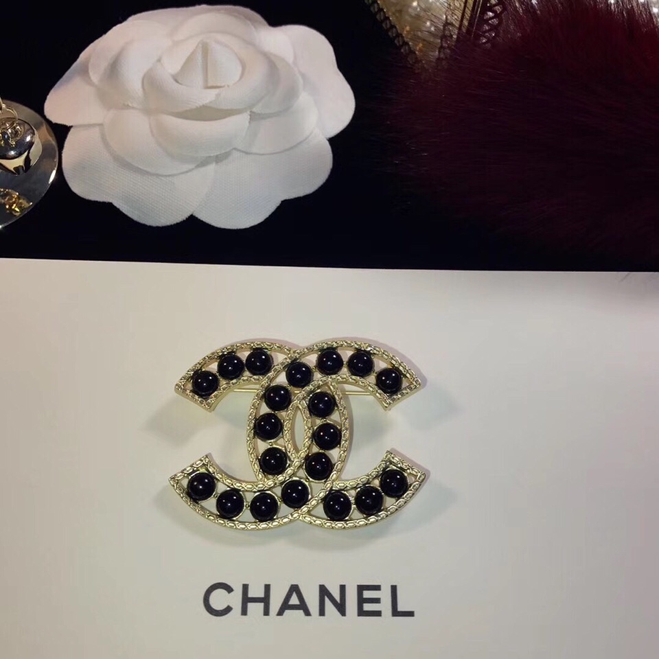 Chanel Brooch - Soul Replicas