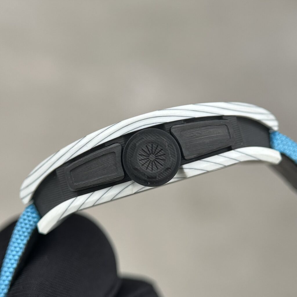 Richard Mille RM61-01 Ultimate Edition Carbon Replica Watches 43mm - Soul Replicas