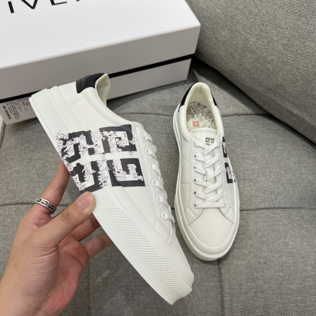 Givenchy City Sport 101 Dalmatians Sneakers White For Men GVC BH005VH1BA-116 - Soul Replicas