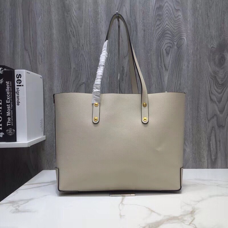 Burberry Small Embossed Crest Tote White For Women. Women-s Bags 13.8in/35cm - Soul Replicas