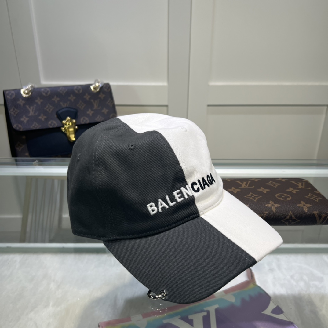 Balenciaga Logo Cap Black/White Cap - Soul Replicas
