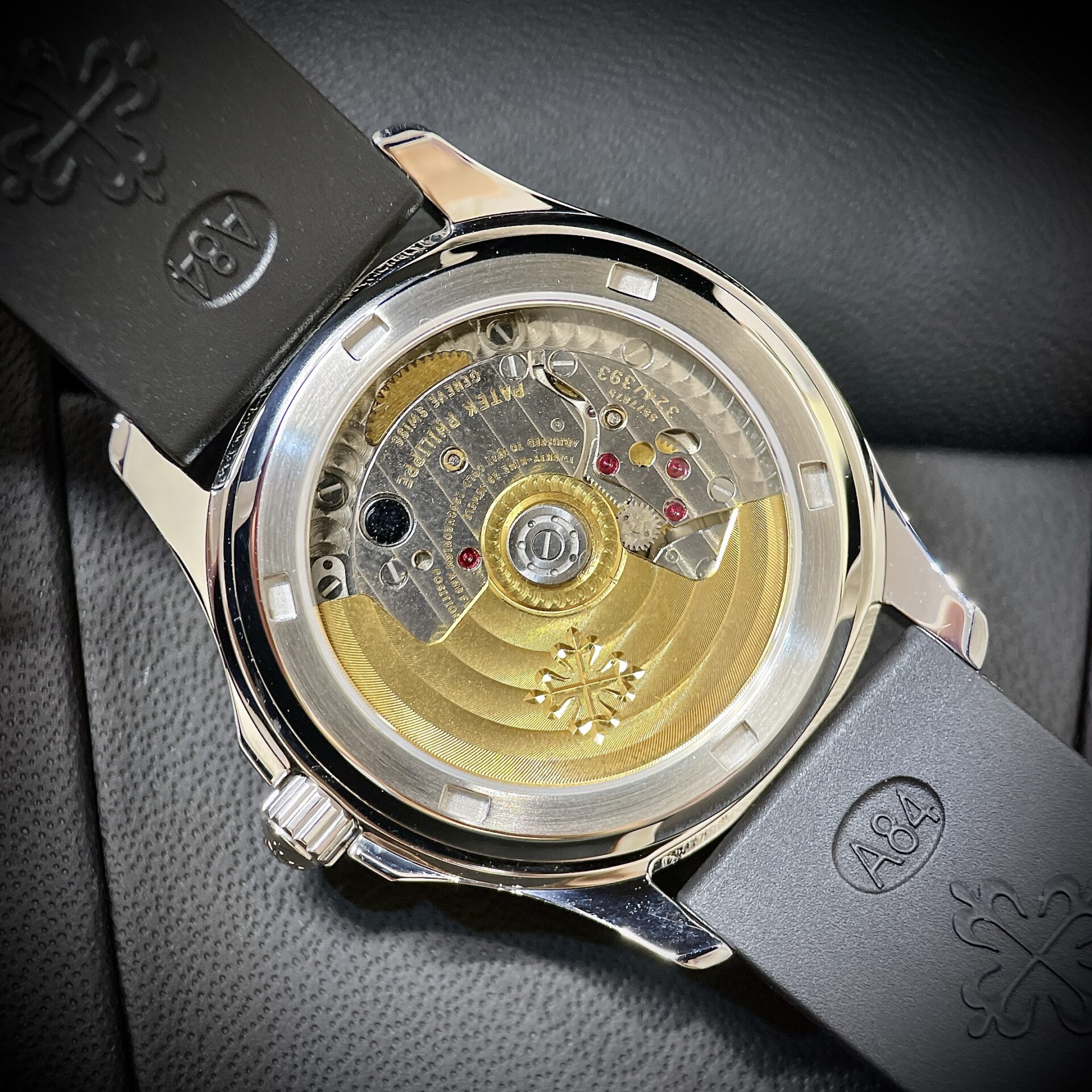 Patek Philippe Aquanaut 5067G Replica 1:1 Watch Black PP Factory 35.6mm - Soul Replicas