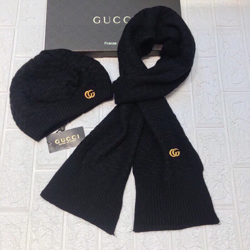 Gucci Beanie & Scarf Set In Black - Soul Replicas