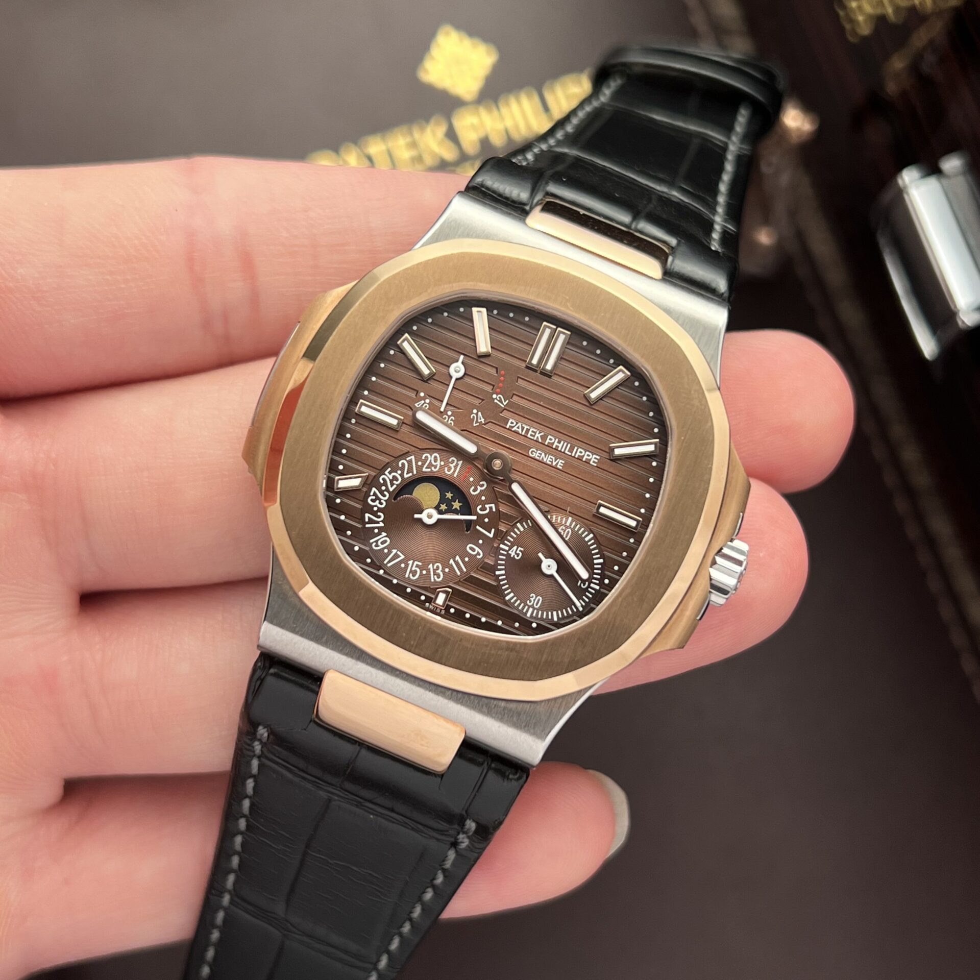 Patek Philippe 5712R Demi Rose Gold High Quality Replica Watch Factory GR 40mm - Soul Replicas