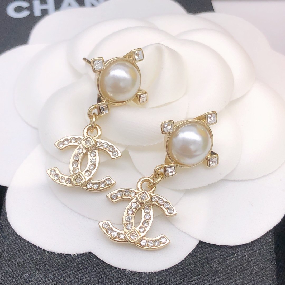 Chanel Earrings - Soul Replicas
