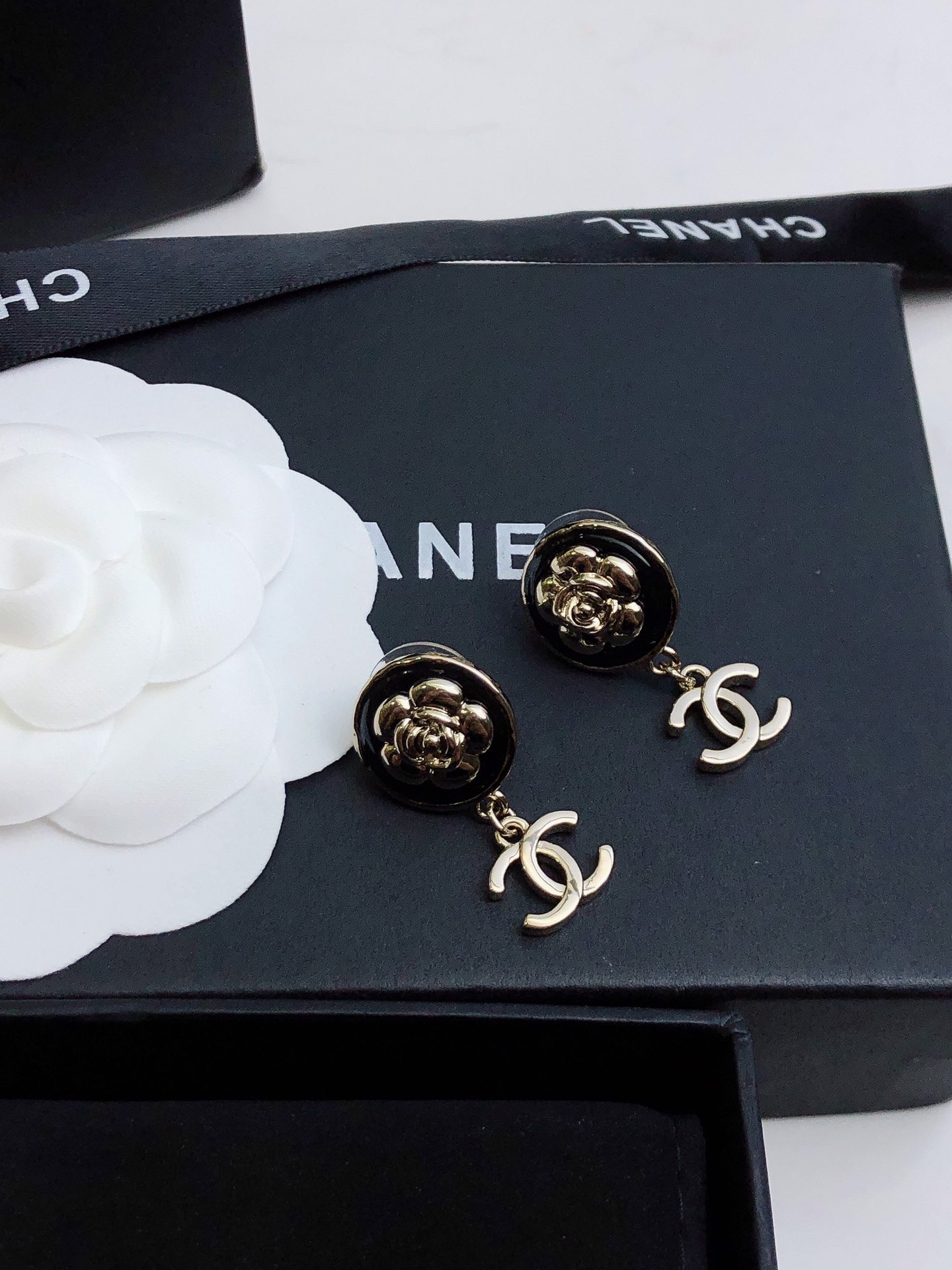 Chanel Earrings - Soul Replicas
