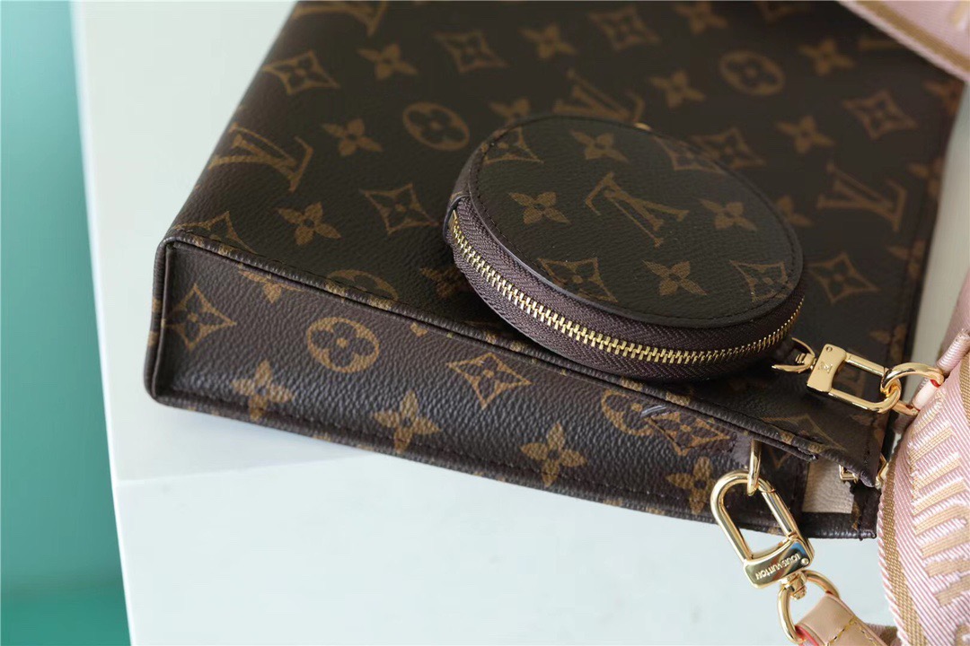 Louis Vuitton Pochette Double Monogram Canvas For Women. Women's Bags. Shoulder And Crossbody Bags 10.2in/26cm LV - Soul Replicas
