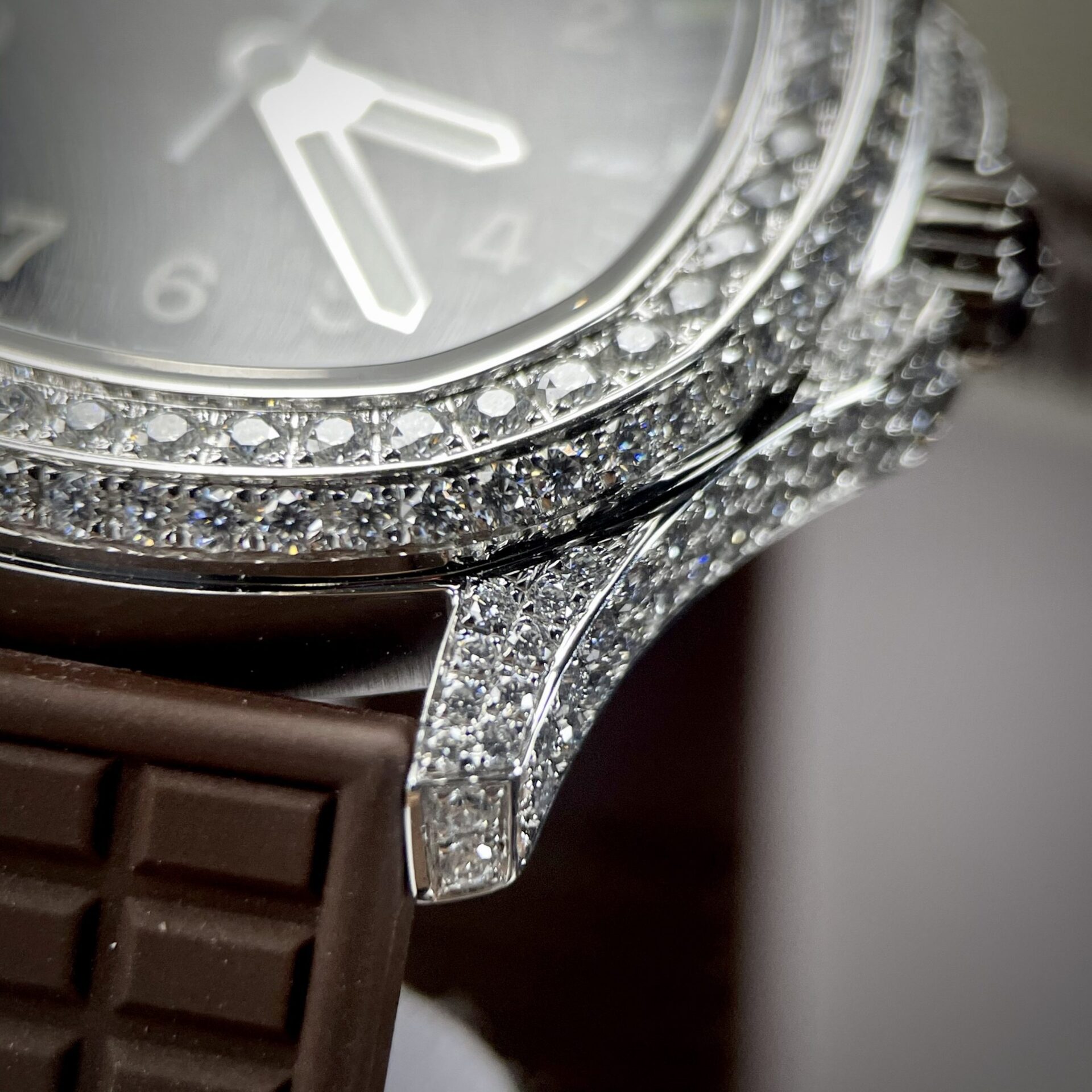 Patek Philippe Replica Watch Aquanaut 5067 Dial Brown Custom Diamonds Moissanite 35.6mm - Soul Replicas