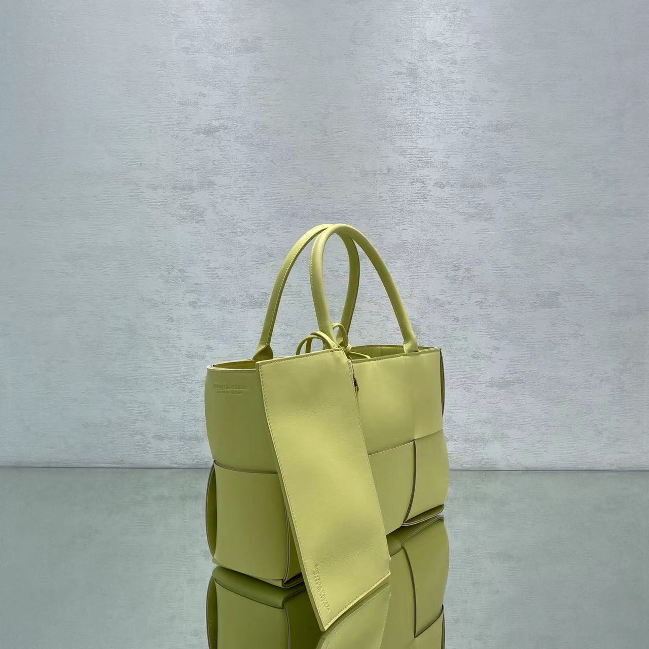 Bottega Veneta Small Arco Tote Bag Yellow. For Women. Women-s Bags 14.2in/36cm - Soul Replicas