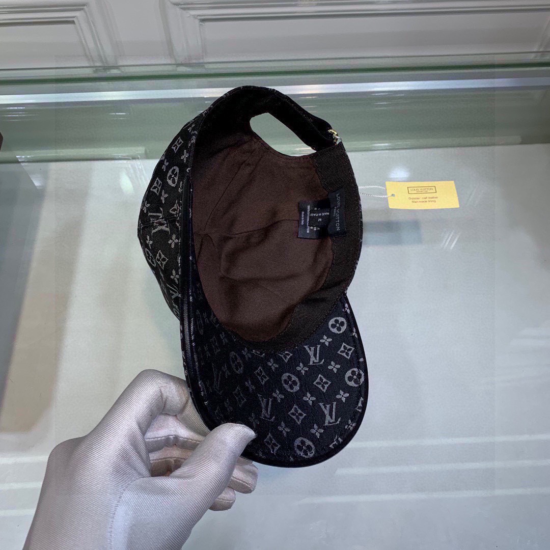 Louis Vuitton Be My Cap Black LV Cap - Soul Replicas