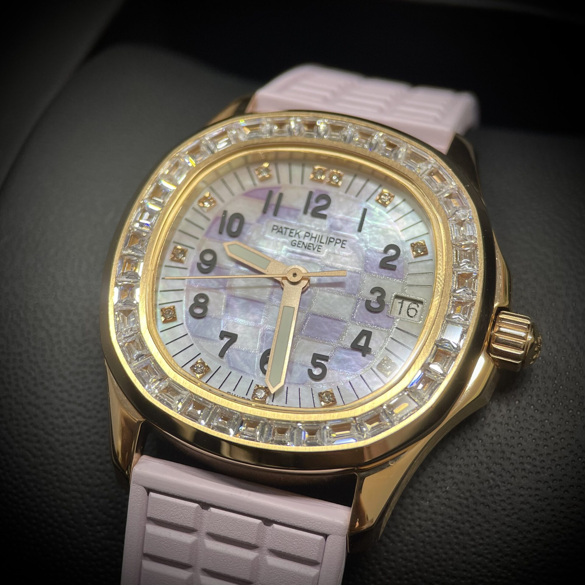 Patek Philippe Aquanaut 5072R Women-s Replica Watch Pink PPF 35.6mm - Soul Replicas