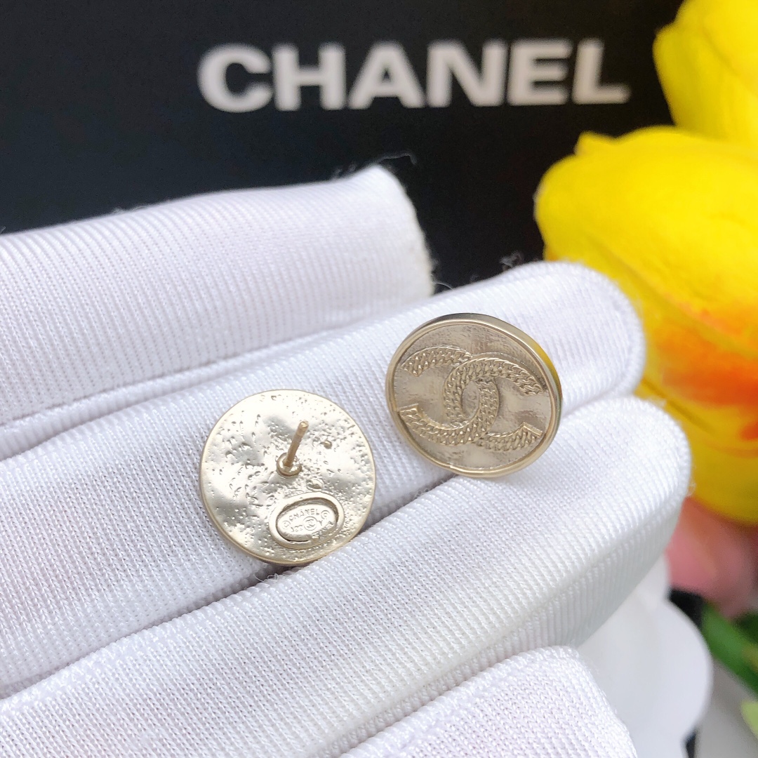Chanel Earrings - Soul Replicas