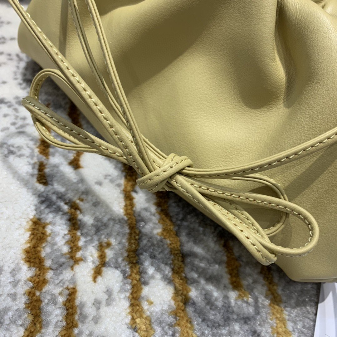 Bottega Veneta Mini Pouch For Women 8.6in/22cm In Yellow - Soul Replicas