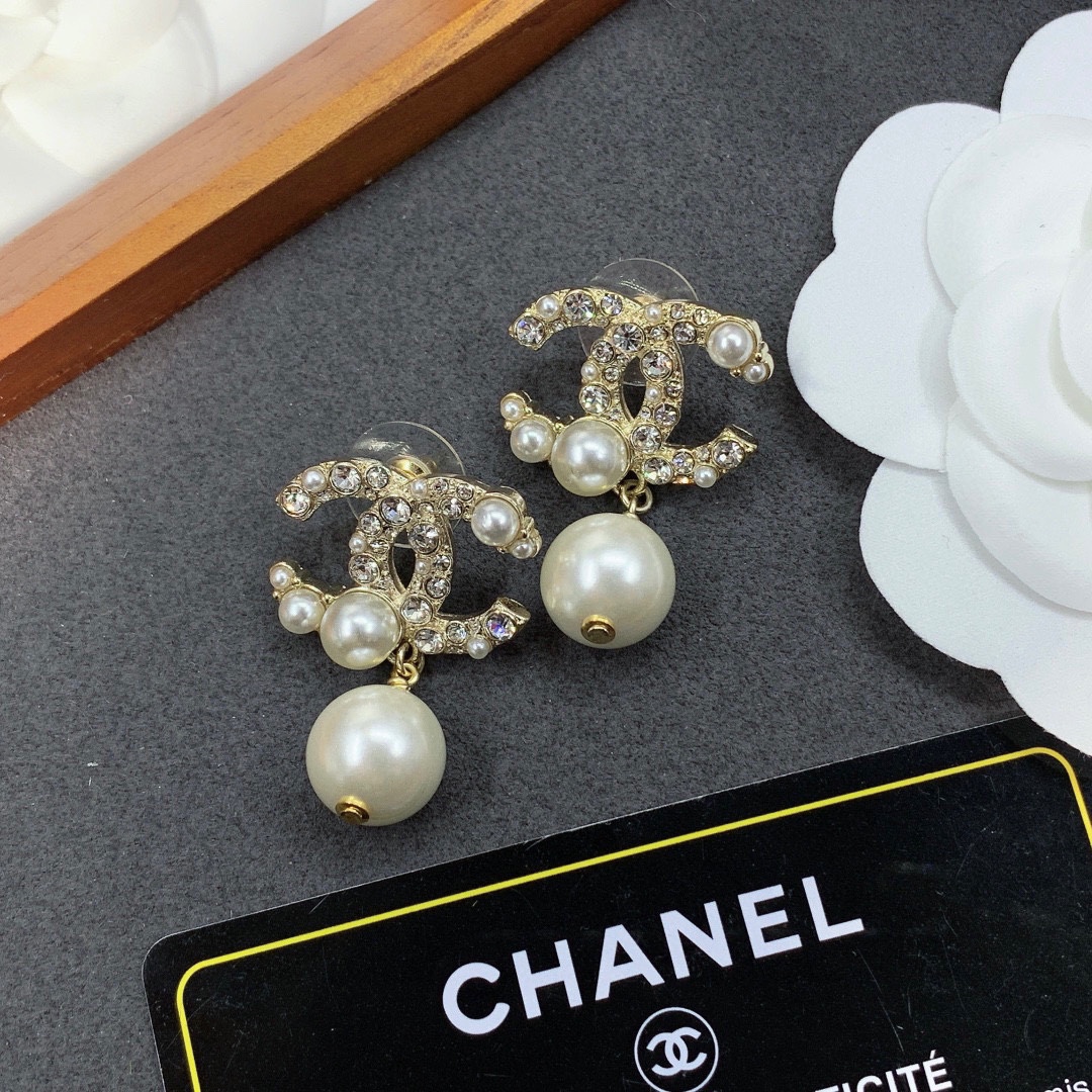 Chanel Earrings - Soul Replicas