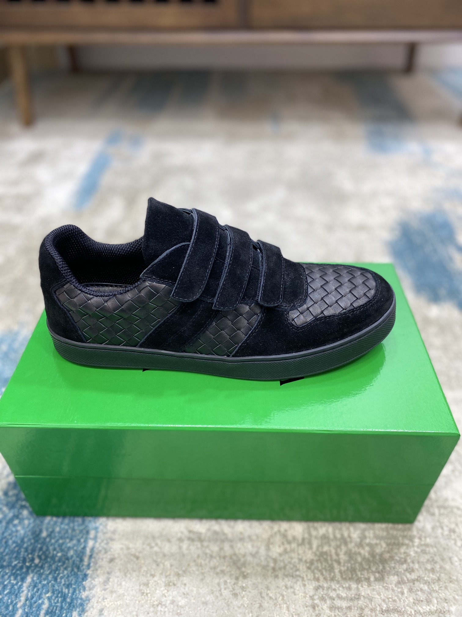 Bottega Veneta Men's Three Closure Straps With Wave Line Sneakers Black For Men - Soul Replicas