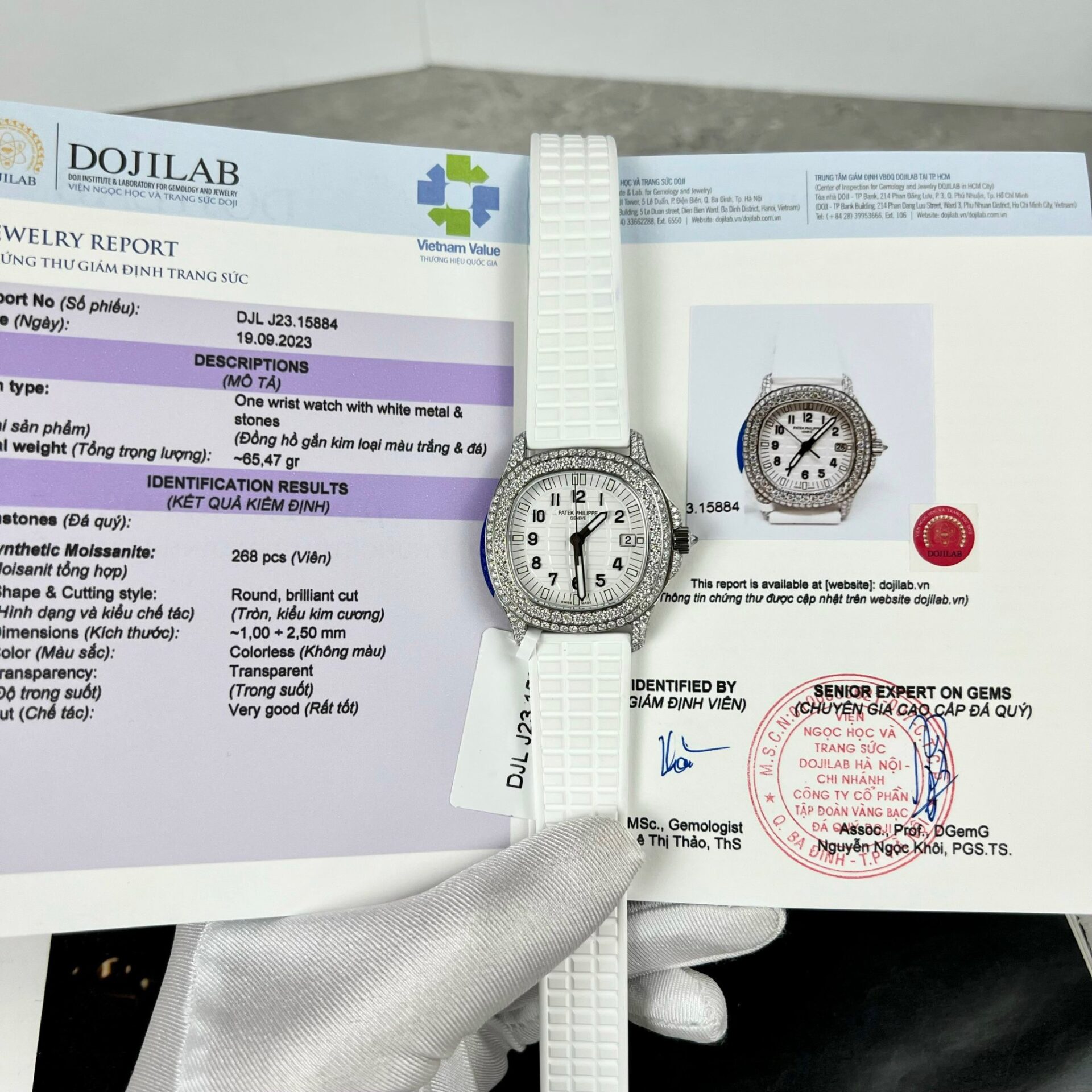 Patek Philippe Replica Watch Aquanaut 5069G Custom Full Moissanite Diamonds PPF Factory 35.2mm - Soul Replicas