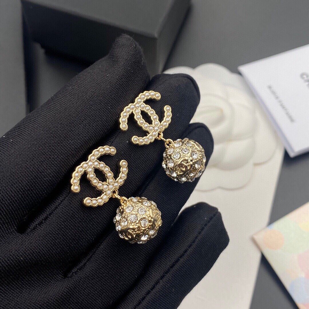 Chanel Earrings - Soul Replicas