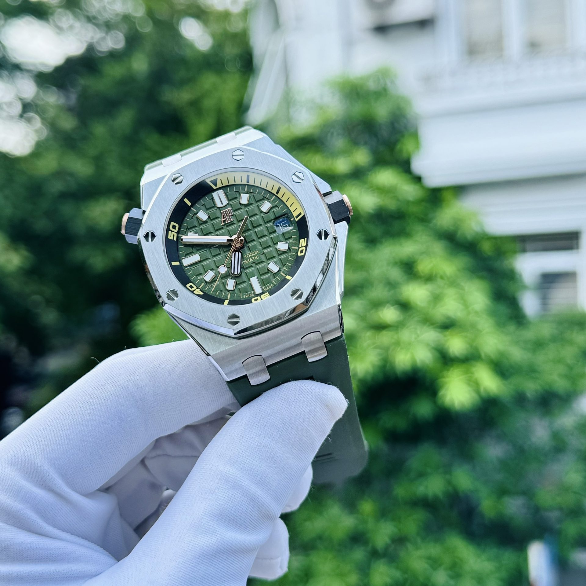 Audemars Piguet Replica Watches Royal Oak 15720ST Green Dial IP Factory 42mm - Soul Replicas