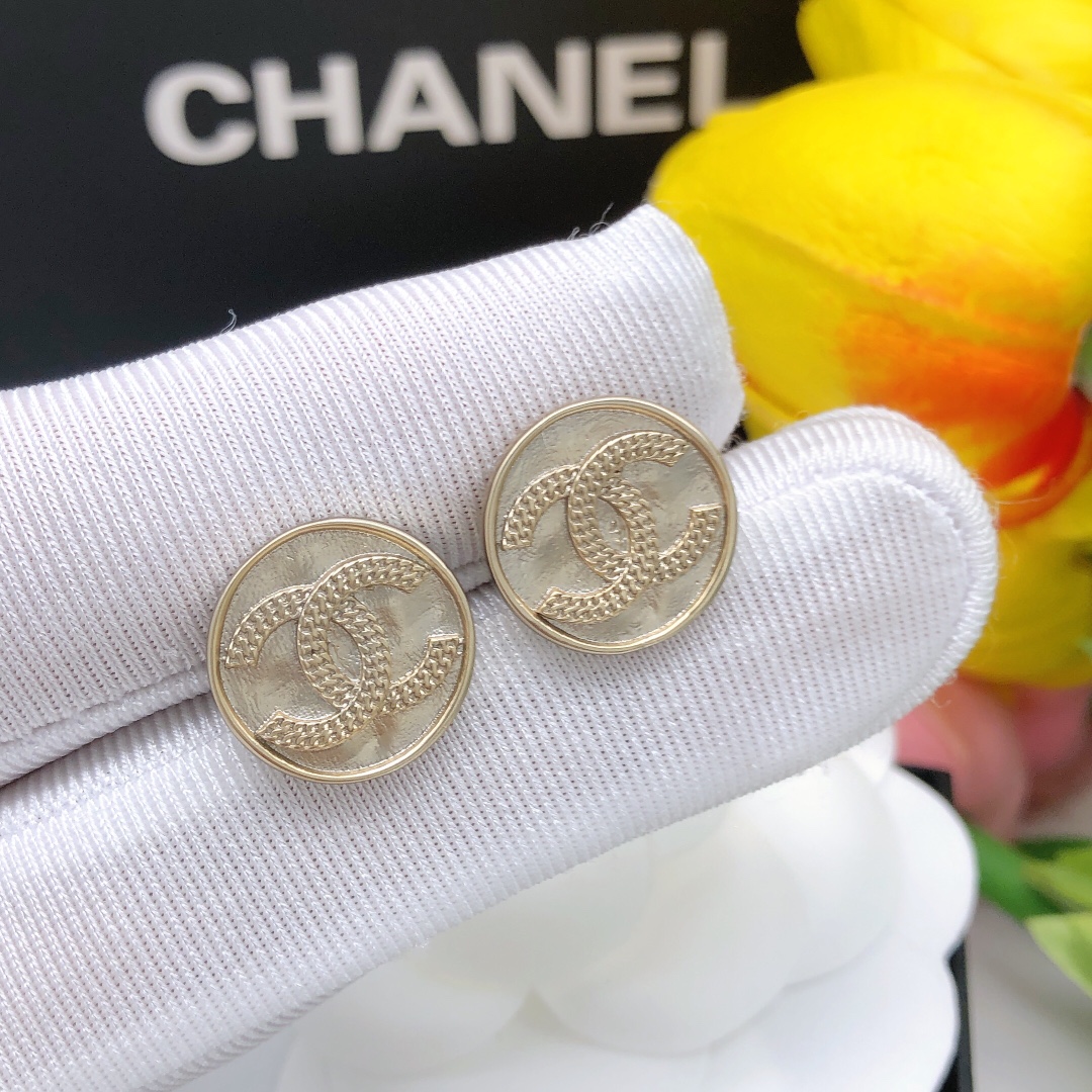 Chanel Earrings - Soul Replicas
