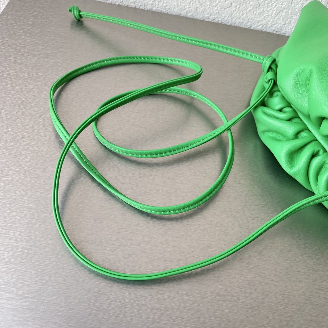 Bottega Veneta Mini Pouch Green. For Women. Women-s Bags 8.7in/22cm 585852V1BW03724 - Soul Replicas