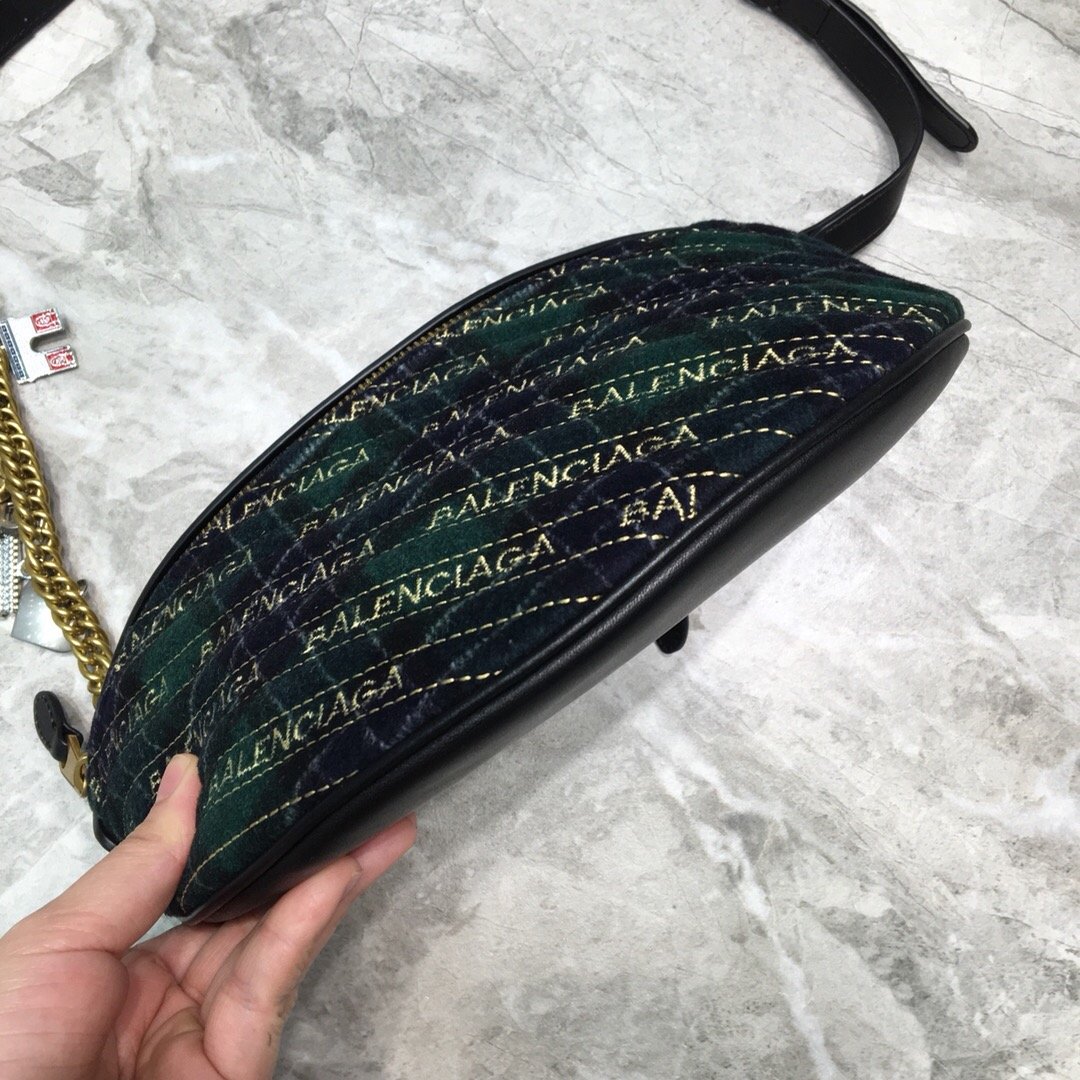 Balenciaga Souvenir XXS Belt Bag In Black. For Women. Women-s Bags 11.8in/30cm - Soul Replicas