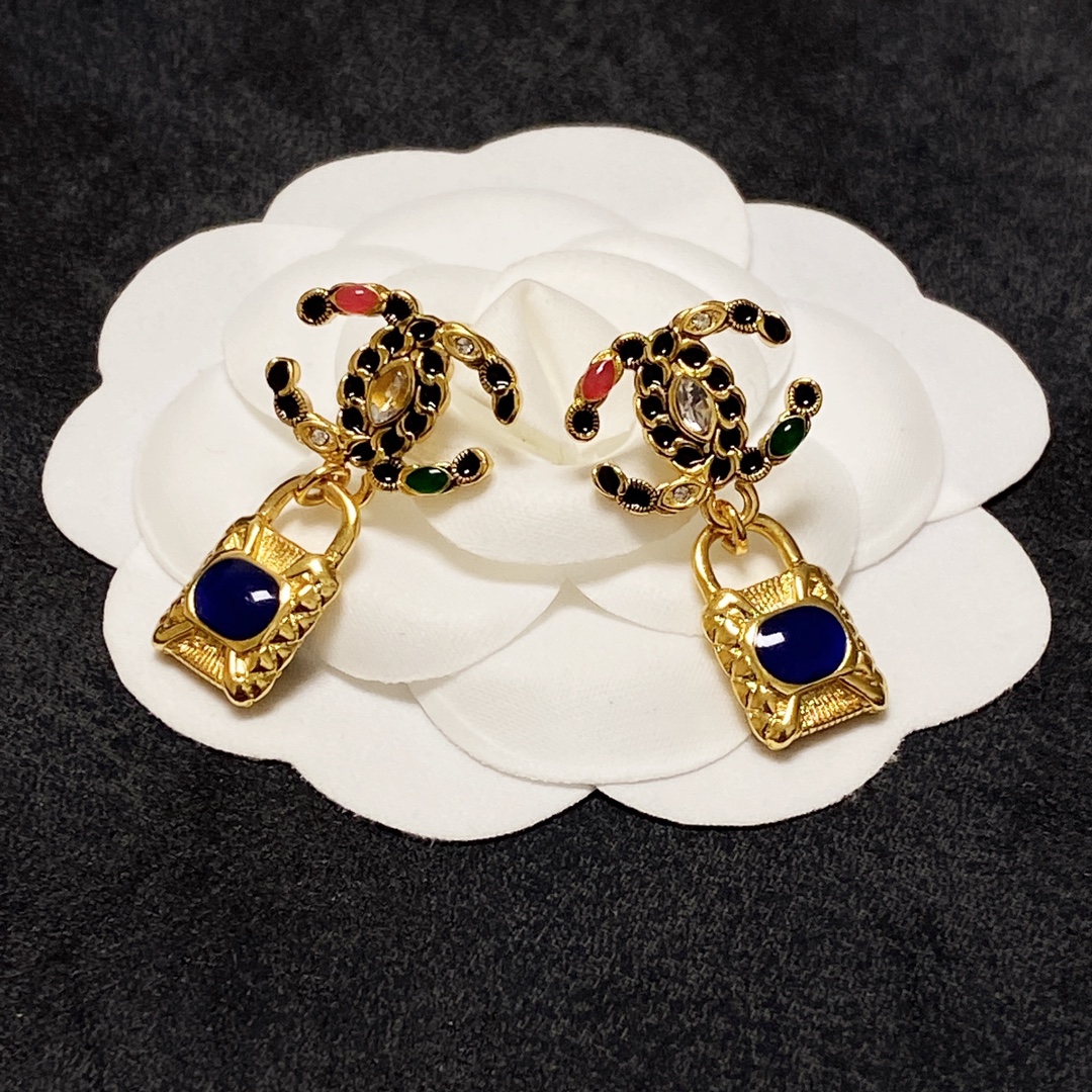 Chanel Earrings - Soul Replicas