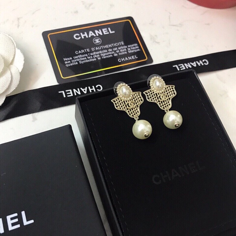Chanel Earrings - Soul Replicas