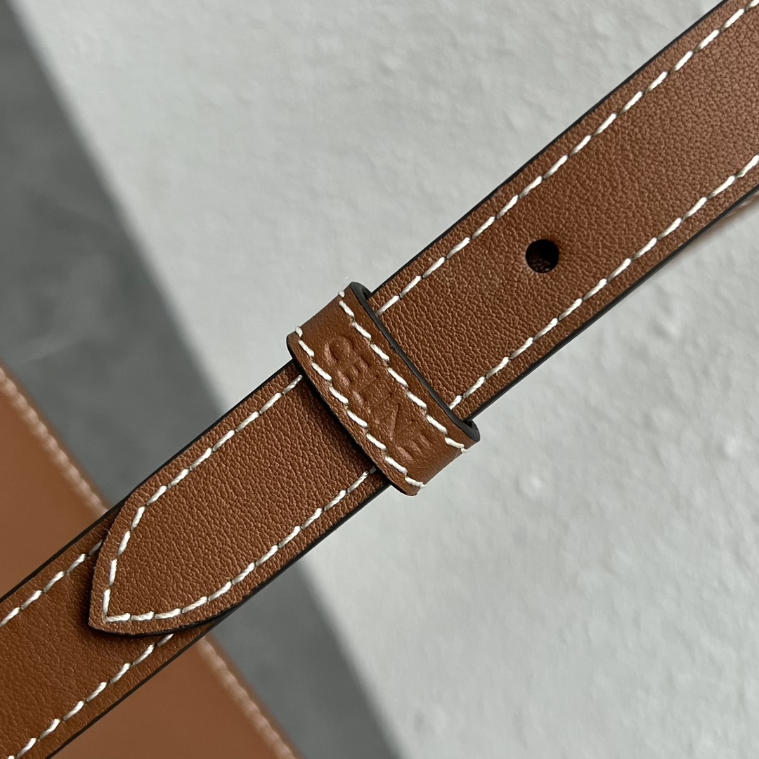 Celine Medium Box Cuir Triomphe In Textile Natural / Tan For Women 6in/16cm 199252EFL.02NT - Soul Replicas