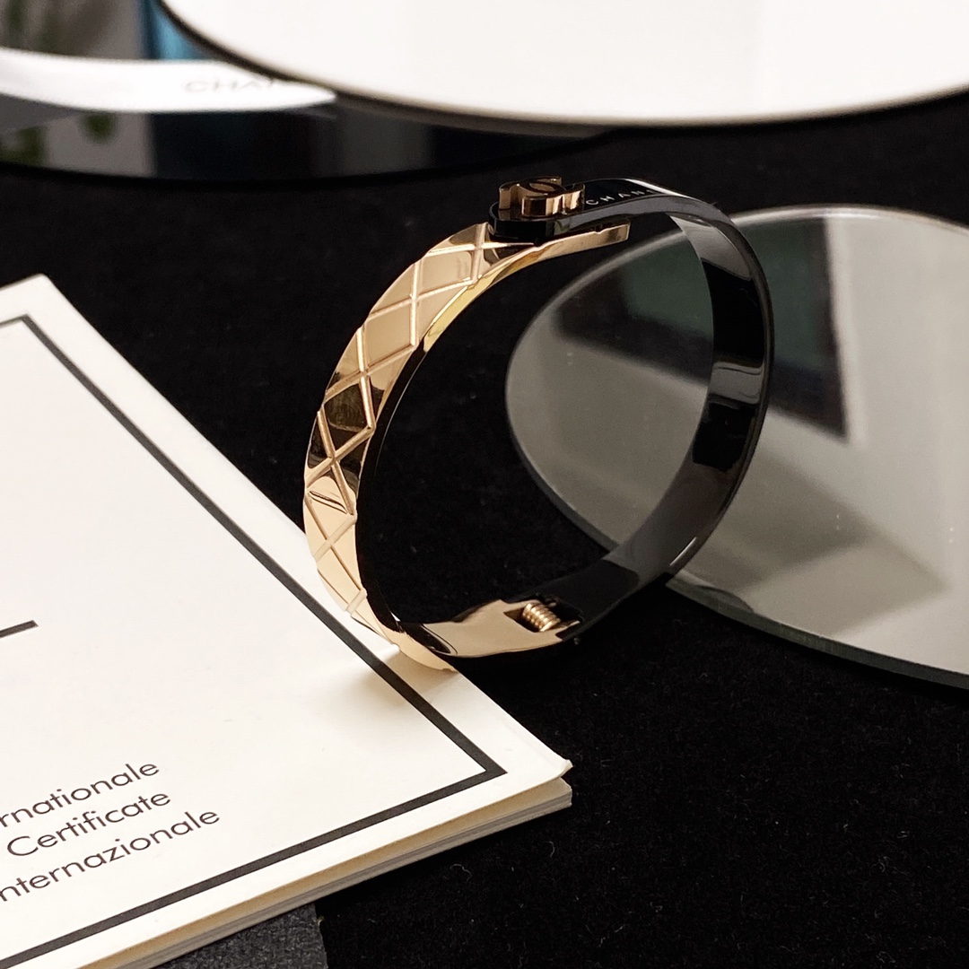 Chanel Bracelet - Soul Replicas