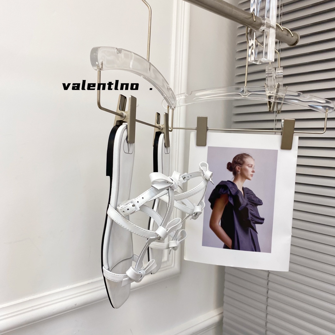 Valentino Garavani Bow-Detail Multi-Strap Flat Sandals White For Women WS0CI8CCC - Soul Replicas