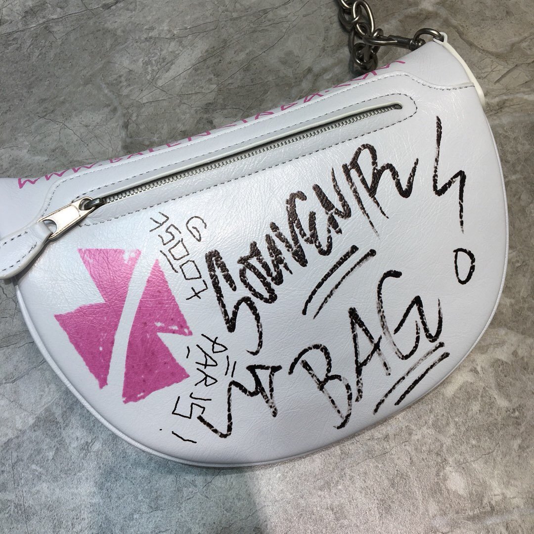 Balenciaga Souvenir XS Belt Bag In White. For Women. Women-s Bags 9.5in/24cm - Soul Replicas