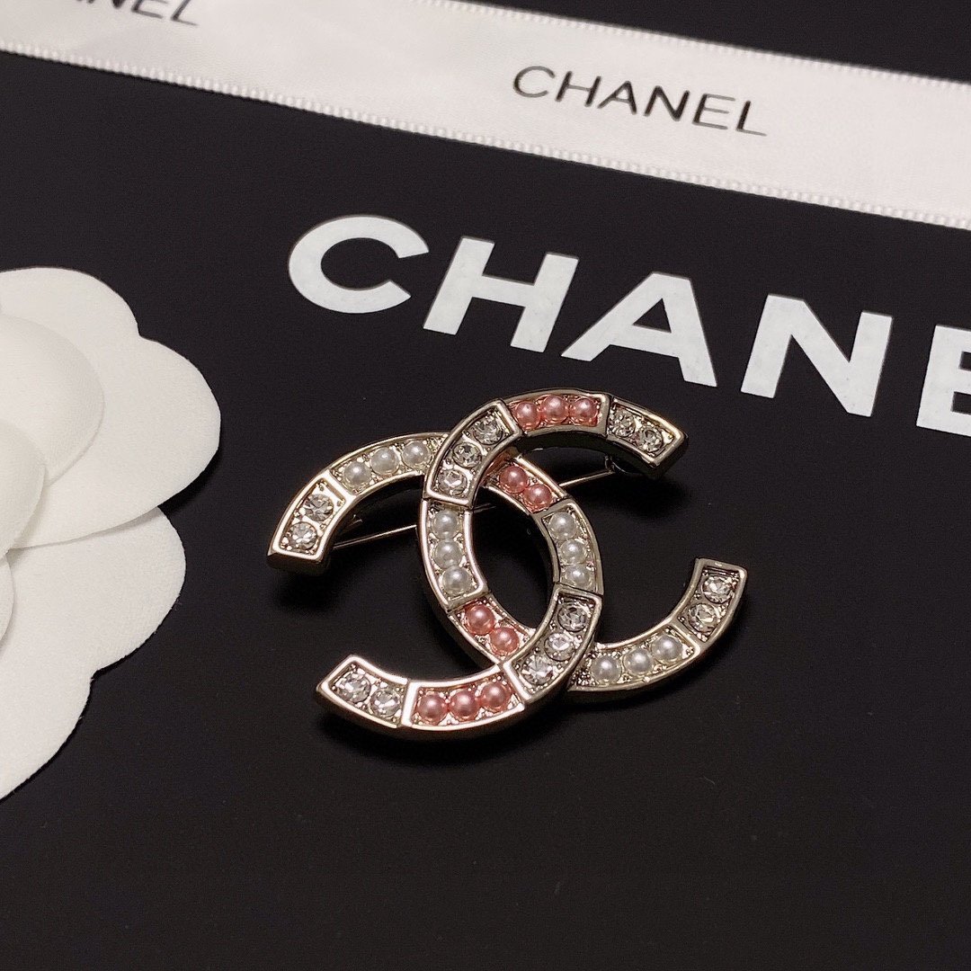 Chanel Brooch - Soul Replicas