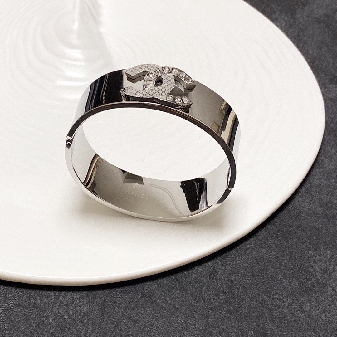 Chanel Bracelet - Soul Replicas