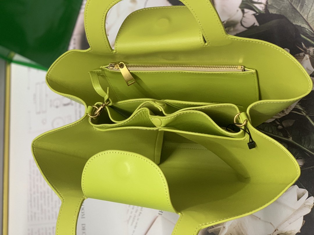 Bottega Veneta Handle Bag Yellow. For Women. Women's Bags 12.6in/32cm - Soul Replicas