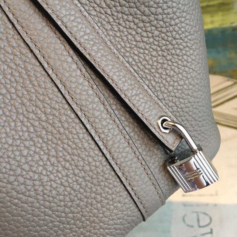 Hermes Picotin Lock 18 Grey Clemence Palladium Hardware For Women 7.5in/19cm - Soul Replicas