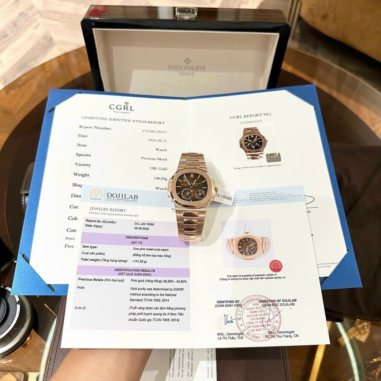 Patek Philippe Nautilus 5712 Gold Wrapped Chocolate Dial GRF 40mm - Soul Replicas