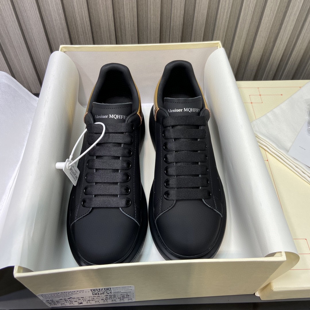 Alexander McQueen Oversized Sneaker Black/Gold For Women - Soul Replicas