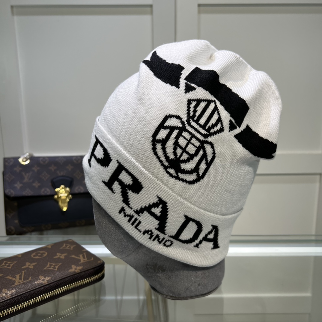 Prada Beanie In White - Soul Replicas