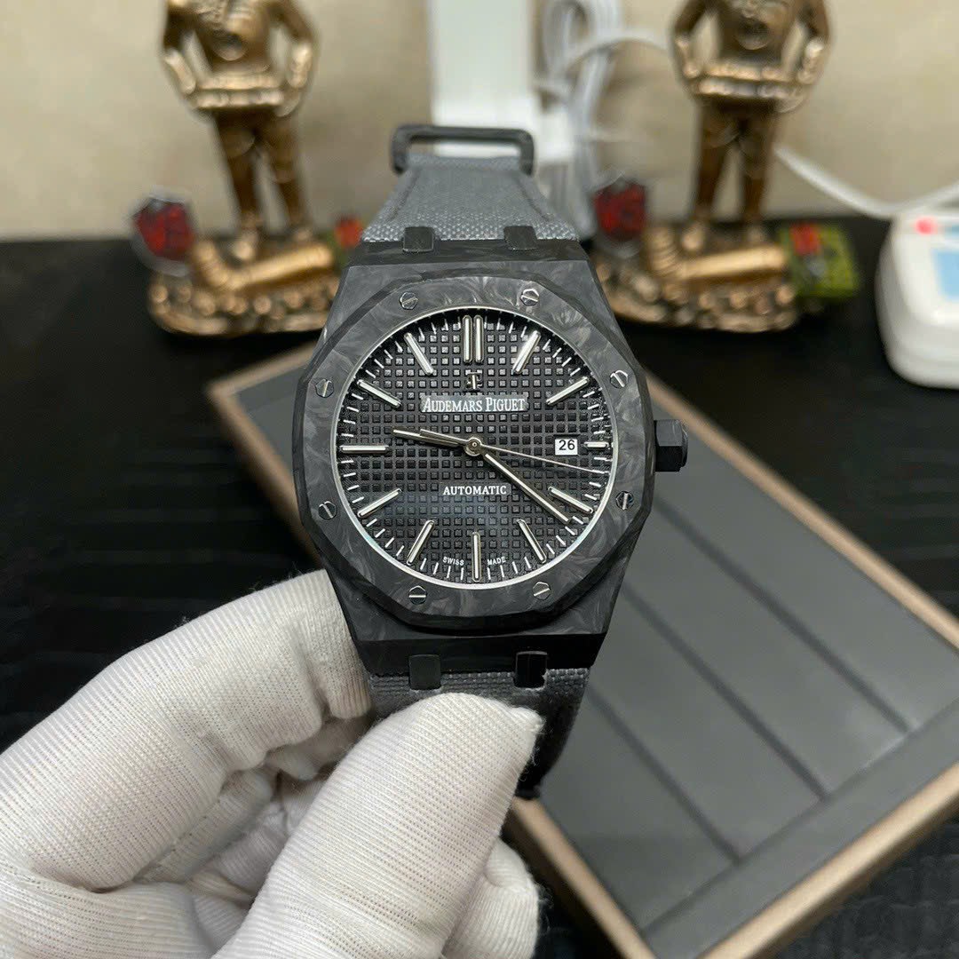 Audemars Piguet Replica Watch Royal Oak 15400 Carbon Dial Black 41mm - Soul Replicas