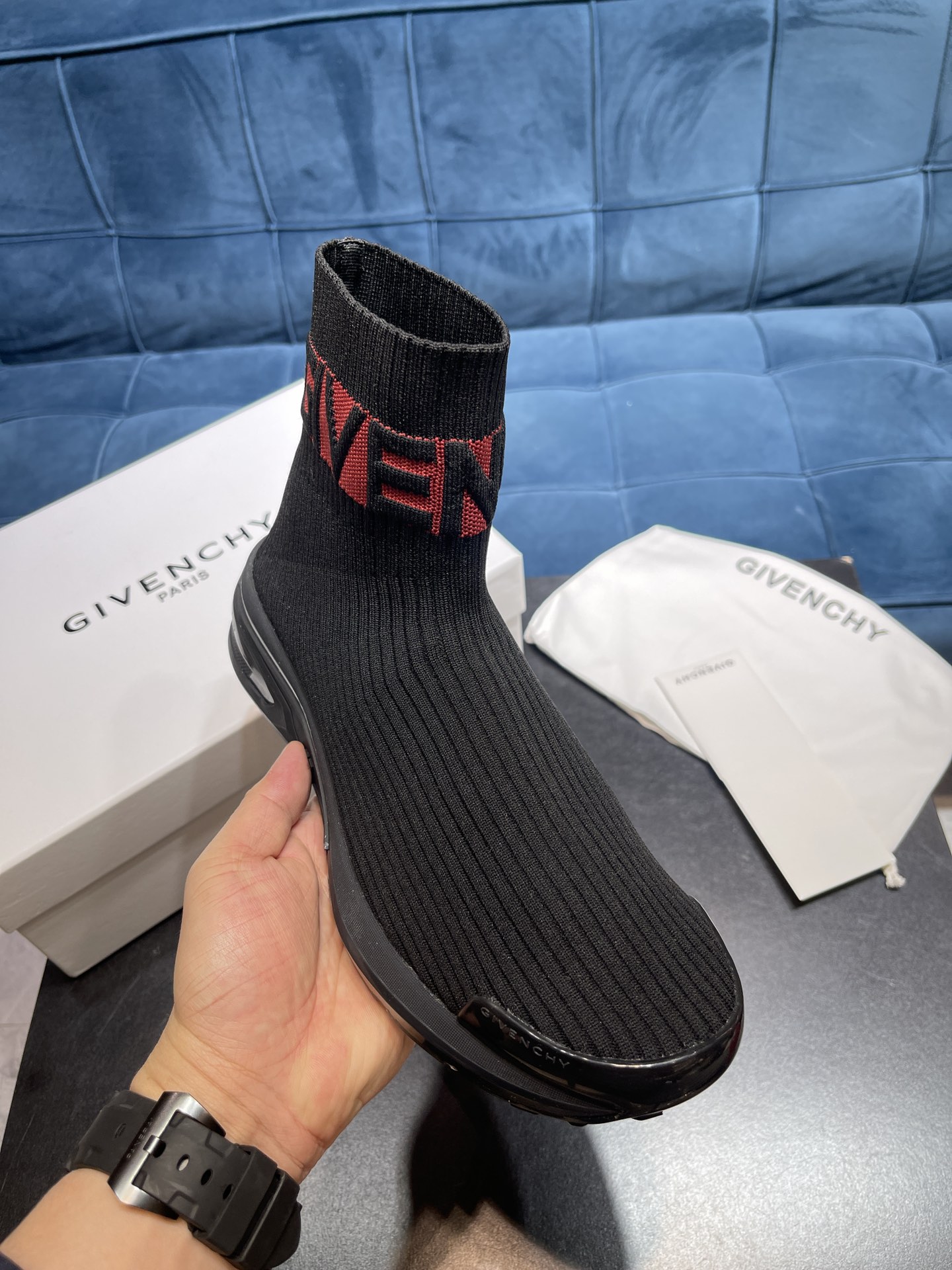 Givenchy Monumental Mallow Black And Red For Men - Soul Replicas