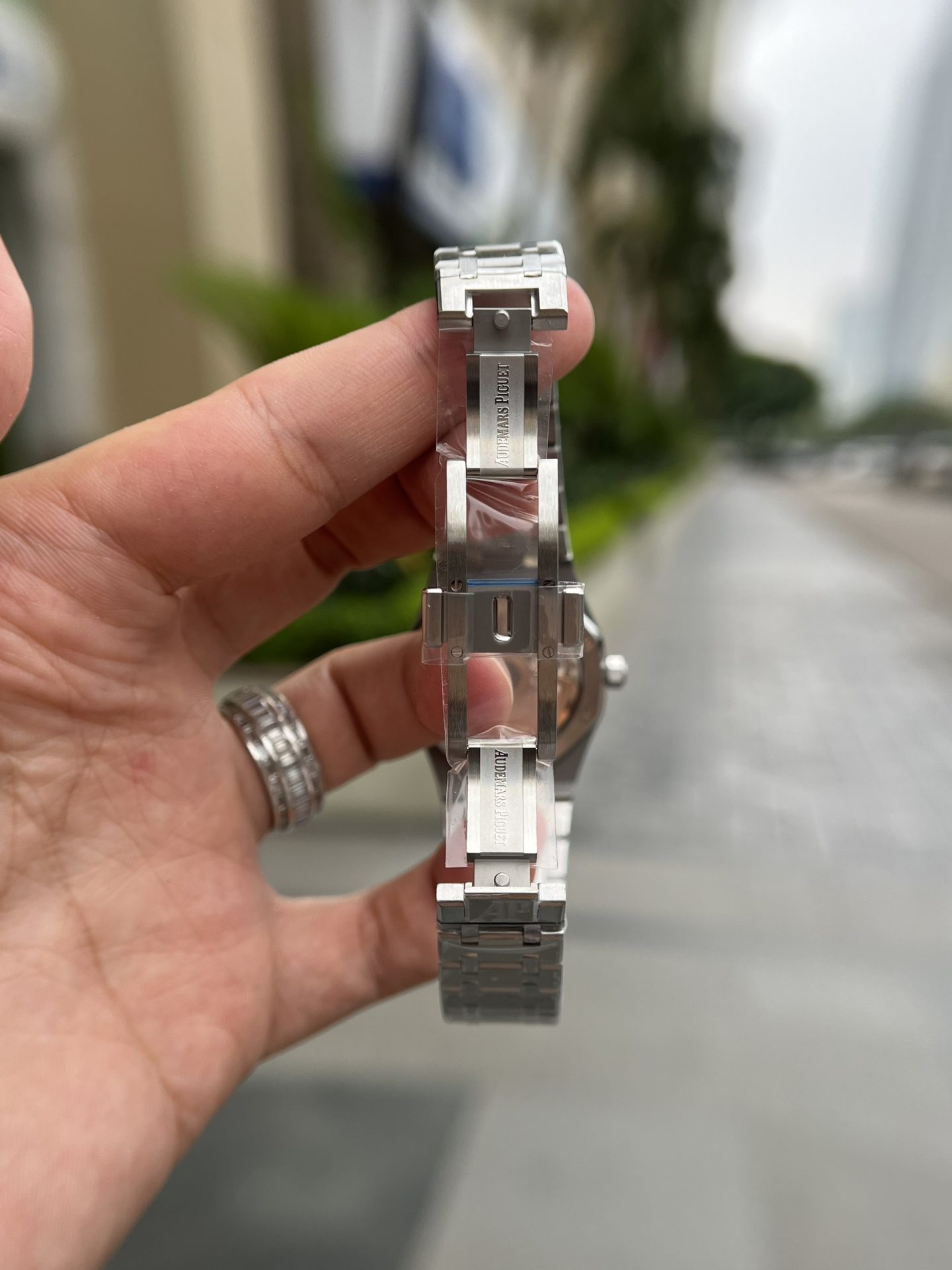 Audemars Piguet Clone Watch Royal Oak White Dial Metal Wire 34mm - Soul Replicas