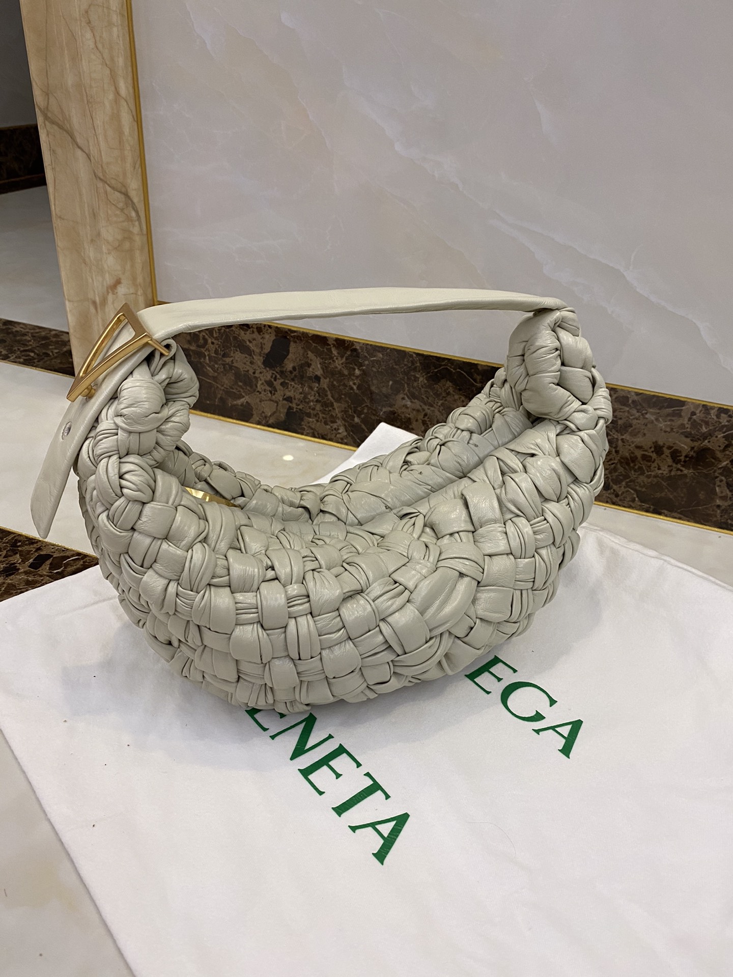 Bottega Veneta Banana Plaster. For Women. Women-s Bags 13.9in/35.5cm 620917VCQ719644 - Soul Replicas