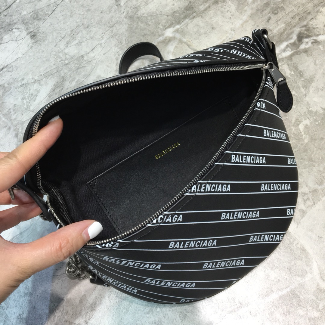 Balenciaga Souvenir XS Belt Bag In Black. For Women. Women-s Bags 9.5in/24cm - Soul Replicas