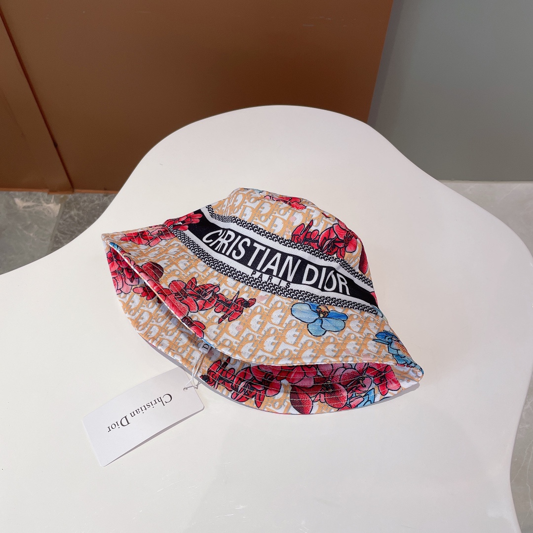 Christian Dior Bucket Hat Beige/White Hat - Soul Replicas