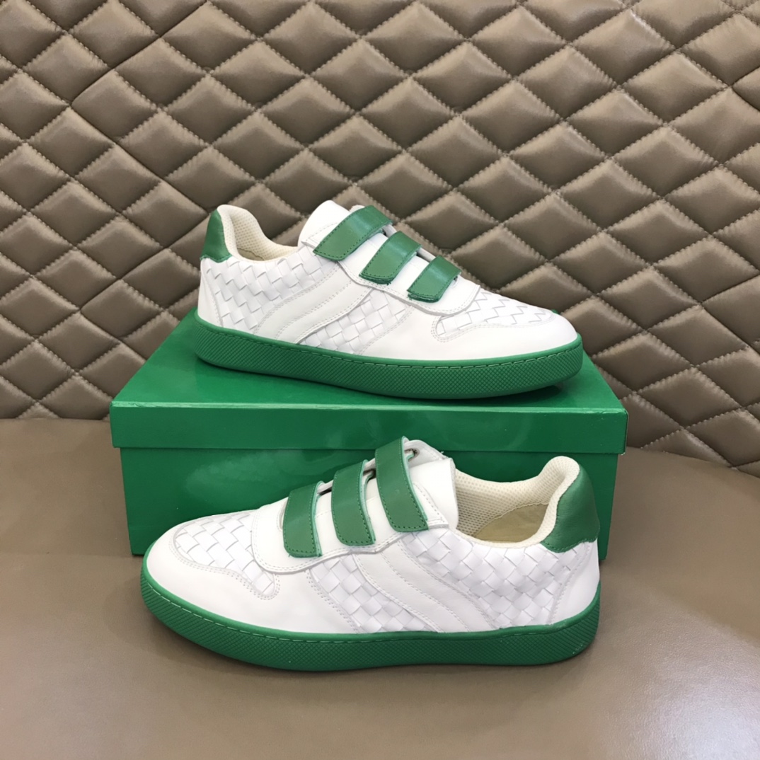Bottega Veneta Men's Closure Straps With Wave Line Sneakers White And Green For Men - Soul Replicas