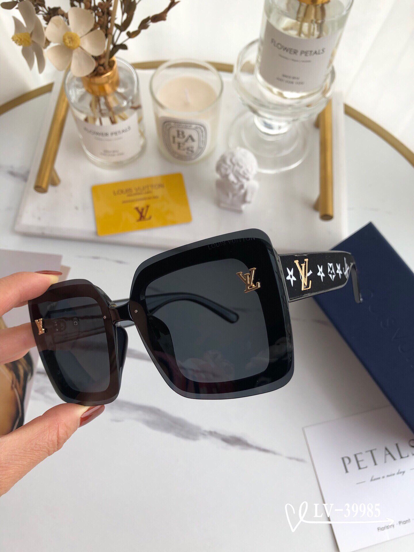 Louis Vuitton Square Sunglasses - Soul Replicas