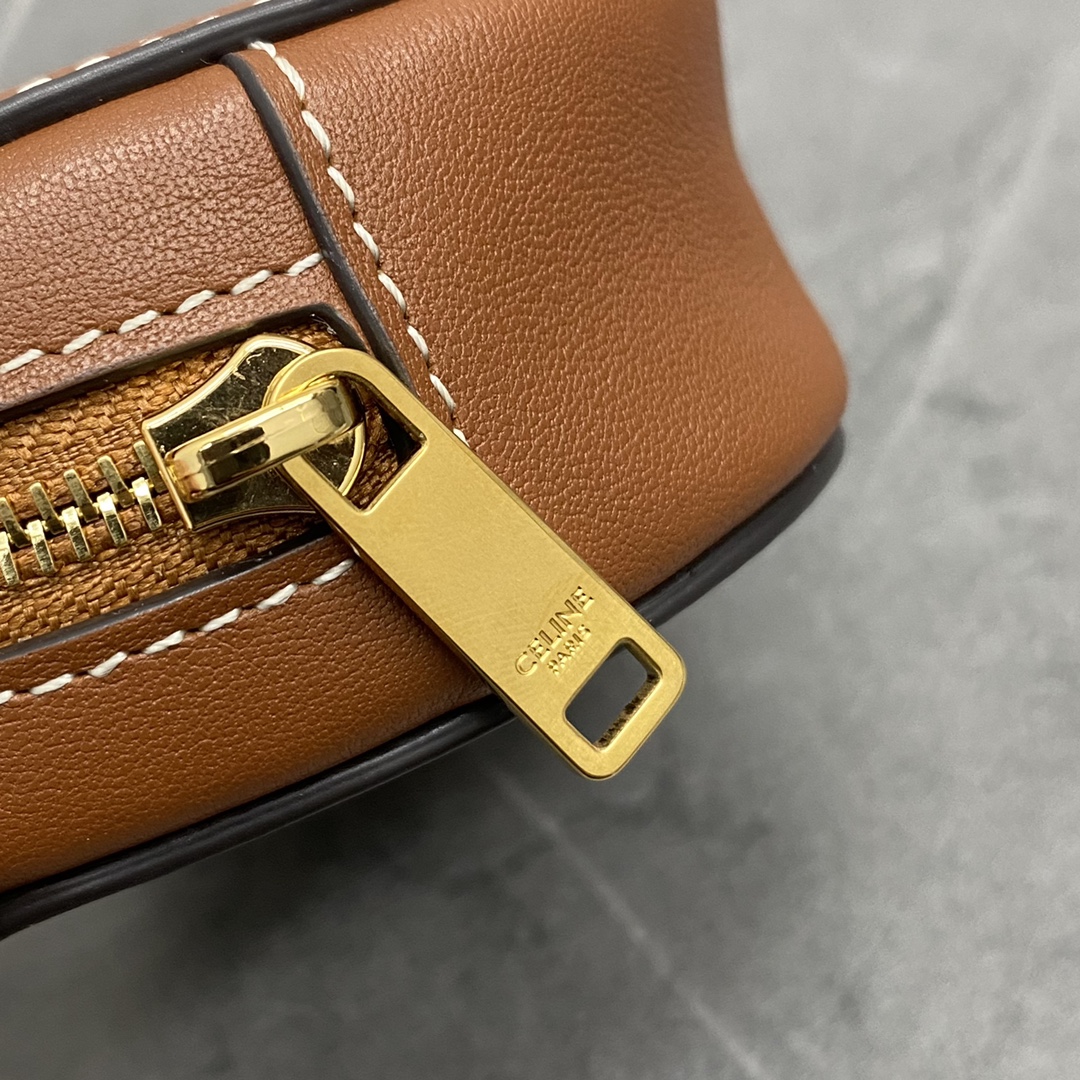 Celine Small Heart Crossbody Bag Tan For Women 3in/8cm 10J113DZW.04LU - Soul Replicas