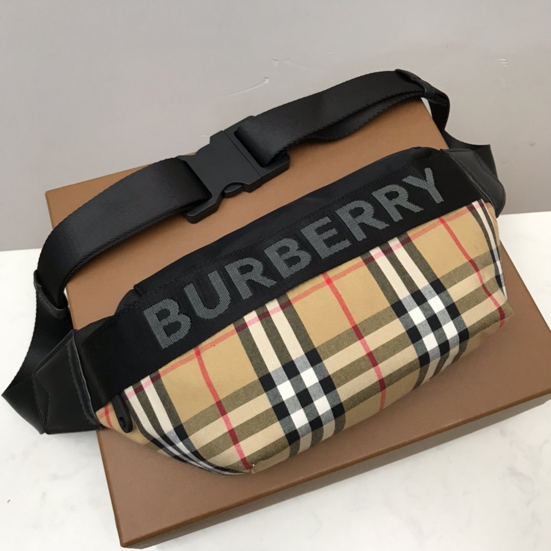 Burberry Vintage Check Nylon Sonny Bum Bag For Men. Men-s Bags 12.2in/31cm 80265571 - Soul Replicas